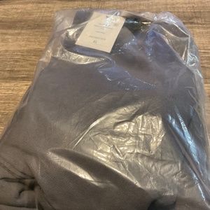 New Men's Pigment Dyed Oversized Crew Sweatshirt Faded Slate still in the pack